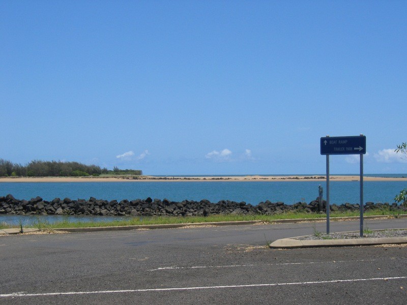 Burnett Heads QLD 4670