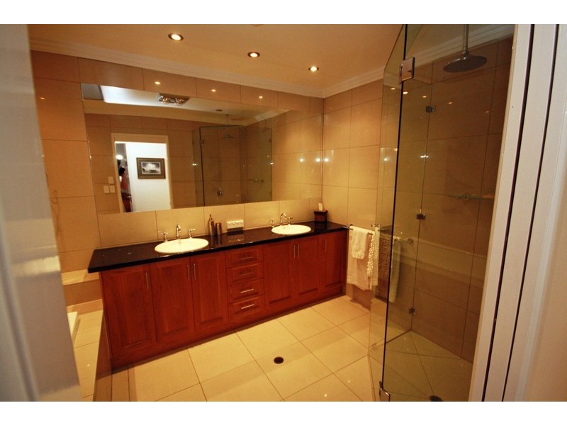 13 Bocks Road, Branyan QLD 4670