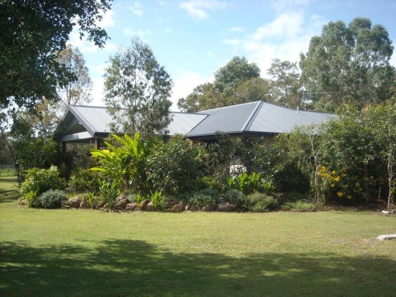 Innes Park QLD 4670