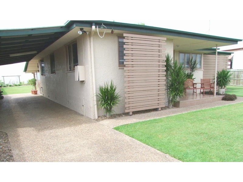 12 Morrison St, Bundaberg QLD 4670