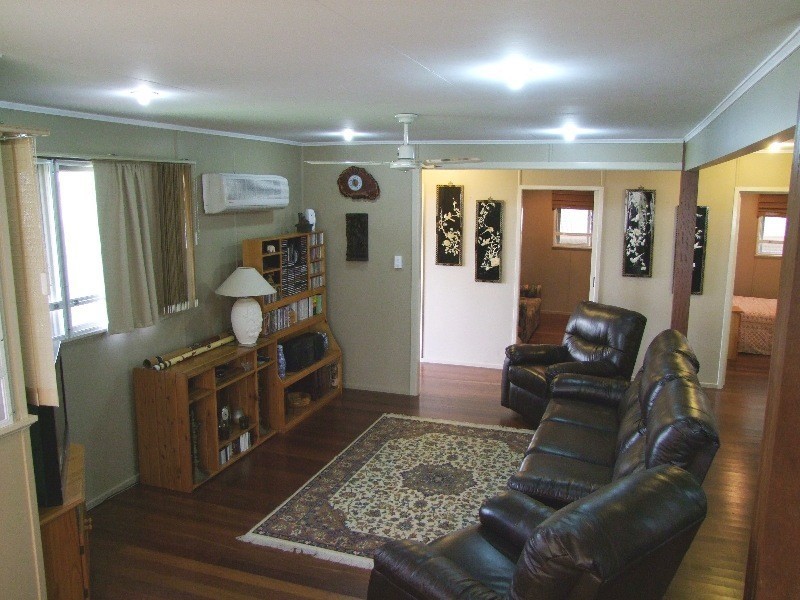 12 Morrison St, Bundaberg QLD 4670