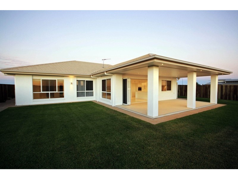 12 Panoramic Way, Bargara QLD 4670