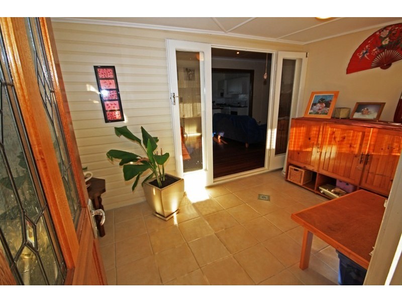 86 Branyan St, Svensson Heights QLD 4670