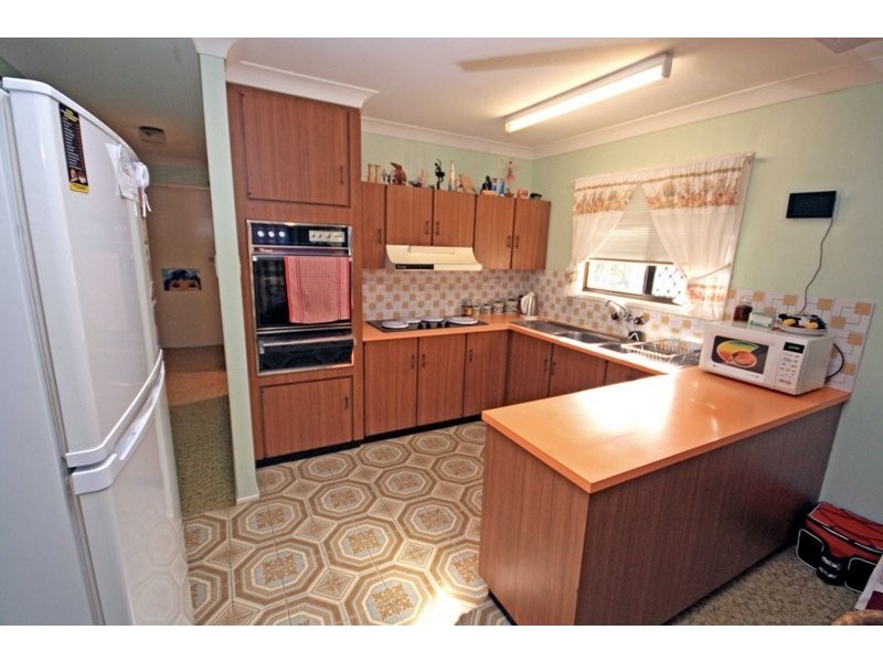 14 Campbell St, Bundaberg East QLD 4670