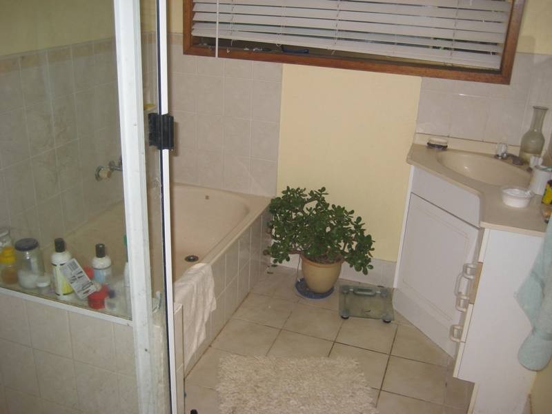 Burnett Heads QLD 4670