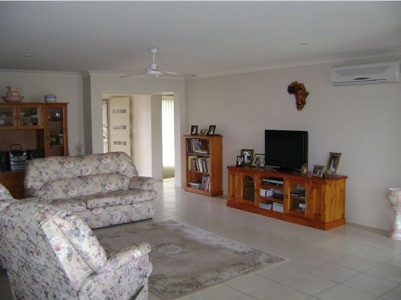 3 Regent Court, Thabeban QLD 4670