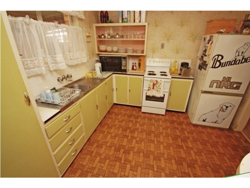 10 Page St, Svensson Heights QLD 4670