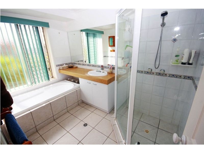 3 Marquis Court, Avenell Heights QLD 4670