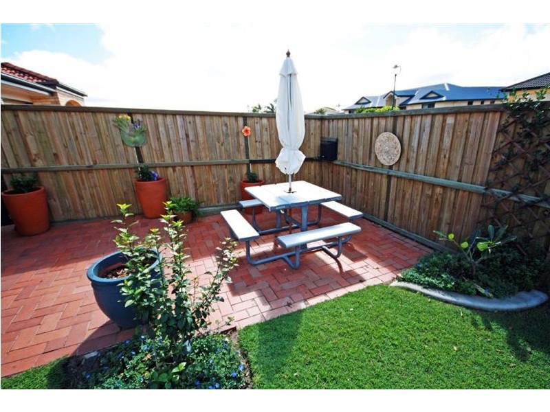 3 Marquis Court, Avenell Heights QLD 4670