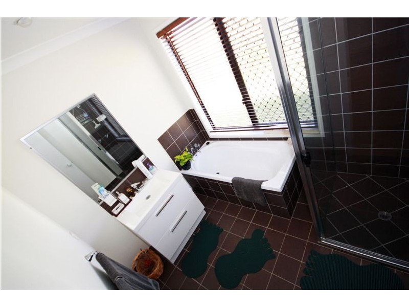 12 Treena Place, Innes Park QLD 4670