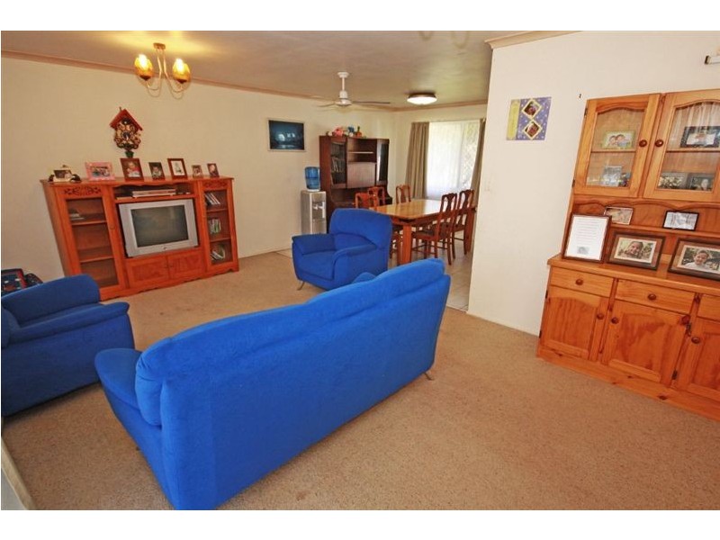 58 Miles St, Kepnock QLD 4670