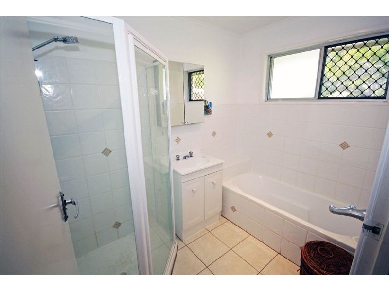 58 Miles St, Kepnock QLD 4670