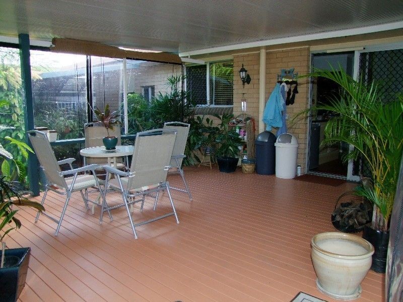 21 Maughan St, Thabeban QLD 4670