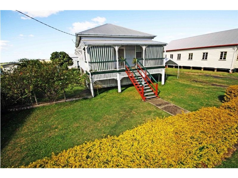 20 Hinkler Ave, Bundaberg North QLD 4670