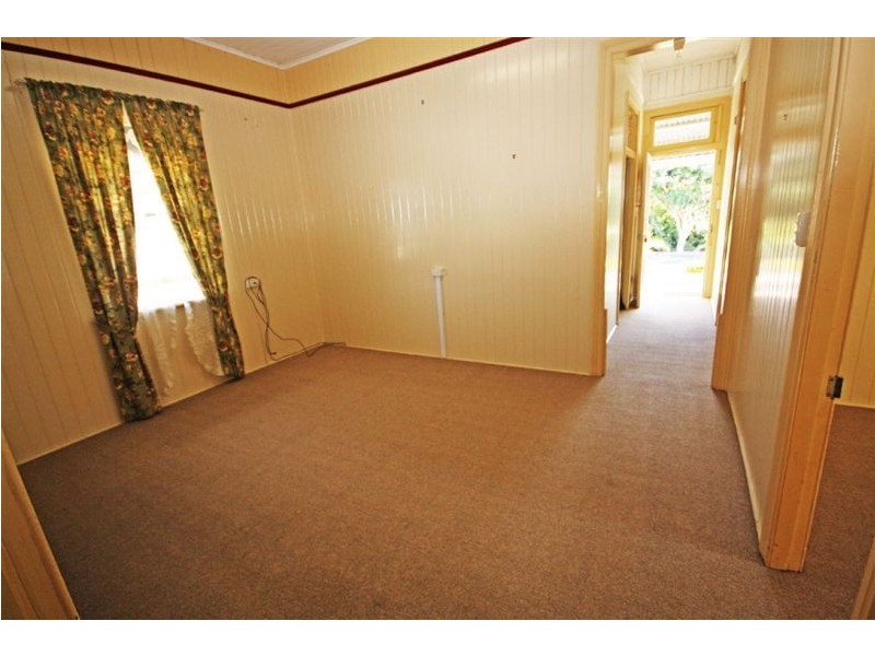 20 Hinkler Ave, Bundaberg North QLD 4670