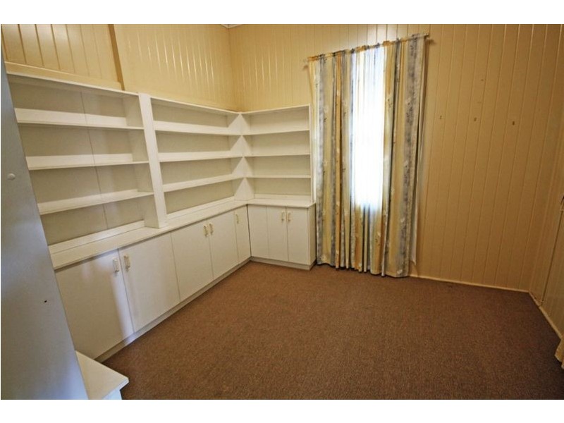 20 Hinkler Ave, Bundaberg North QLD 4670