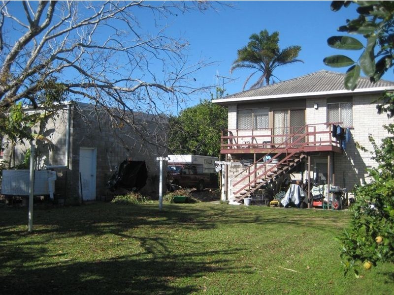 15 McGowan Street, Burnett Heads QLD 4670