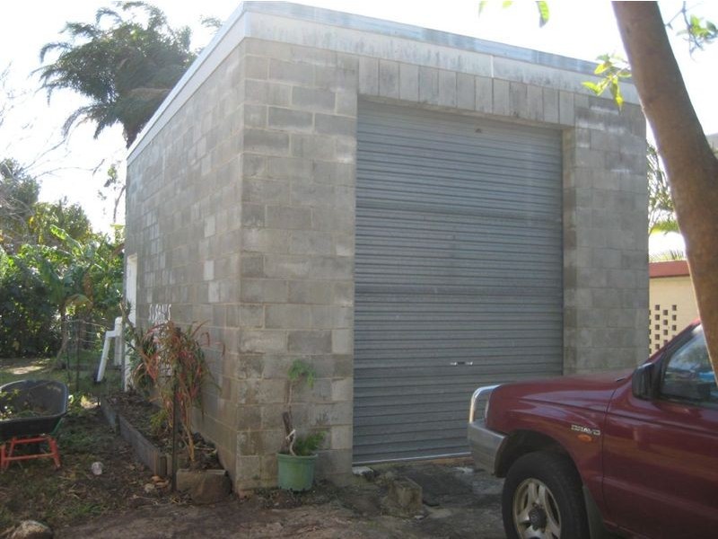 15 McGowan Street, Burnett Heads QLD 4670
