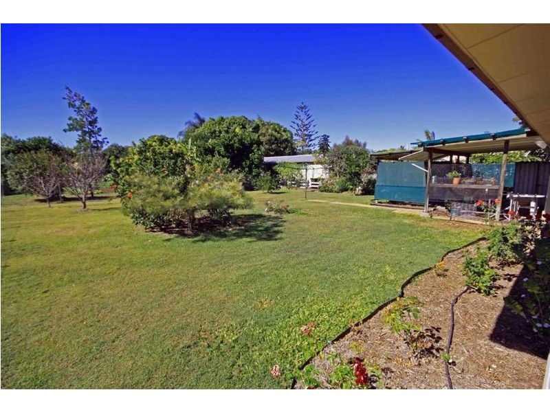 6 Gibson Street, Avenell Heights QLD 4670