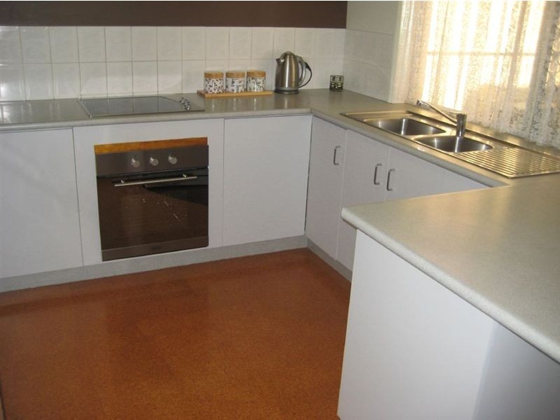 8 Mc Donald Court, Norville QLD 4670