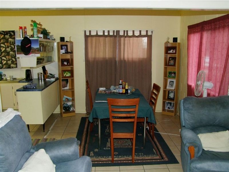 16 Duffy, Millbank QLD 4670