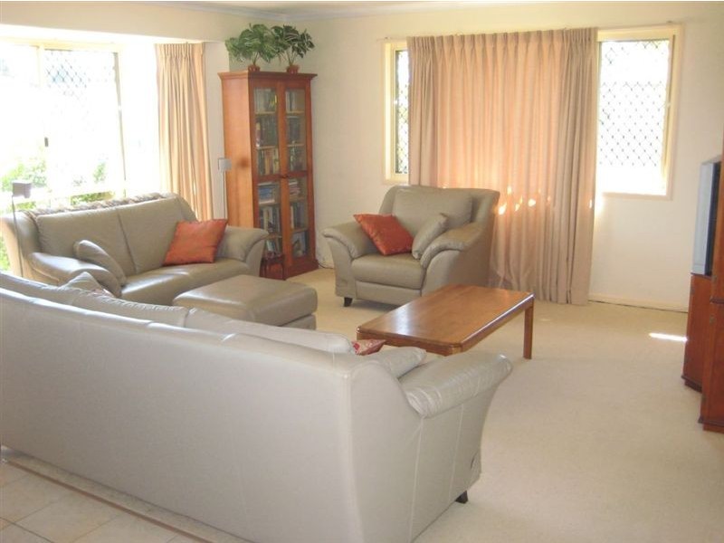 7 Pacific Court, Bargara QLD 4670