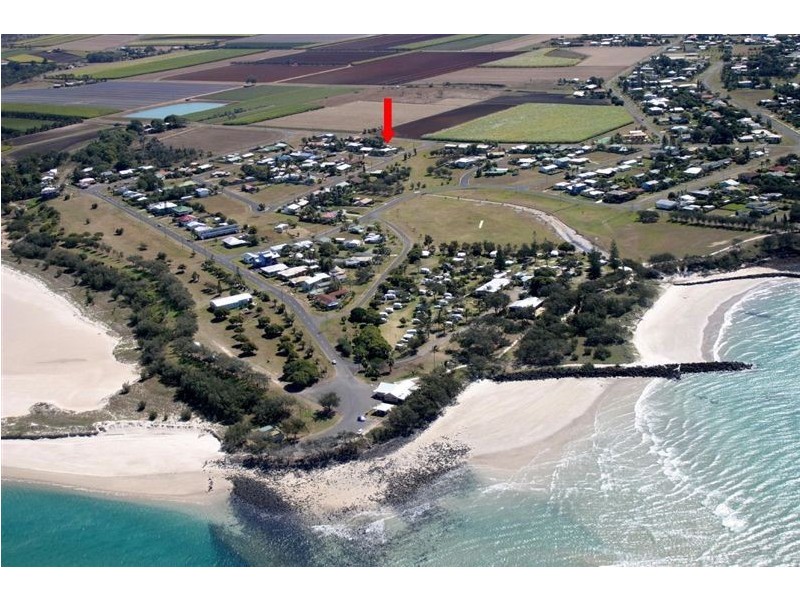 36 Moore, Elliott Heads QLD 4670