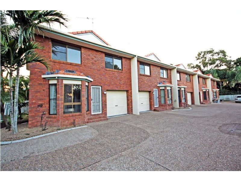 4/1 normanby square, Bundaberg South QLD 4670