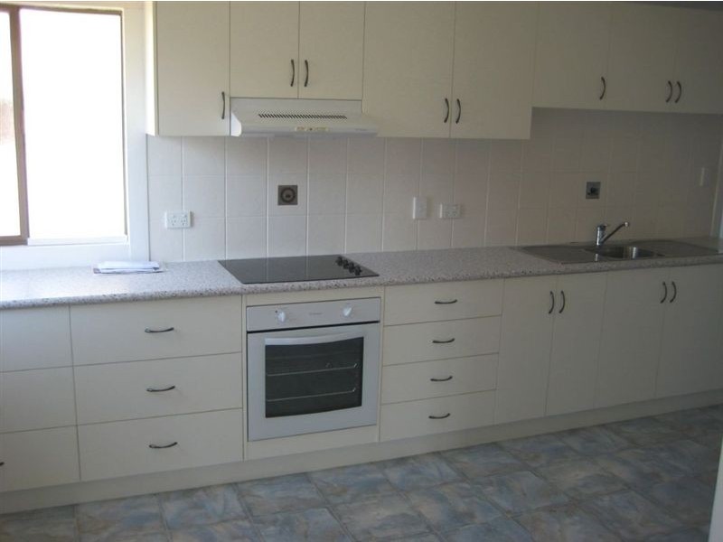 154 Targo, Walkervale QLD 4670