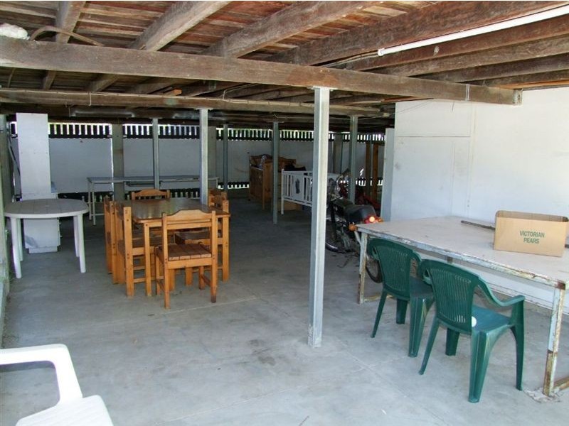 57 Elliott Heads Road, Kepnock QLD 4670