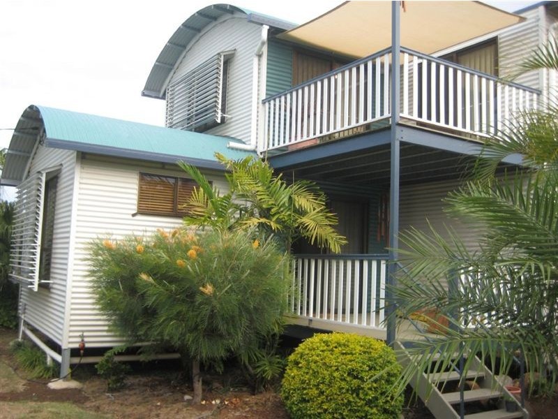 19 Campbell St, Burnett Heads QLD 4670