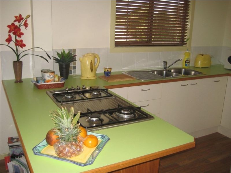 19 Campbell St, Burnett Heads QLD 4670