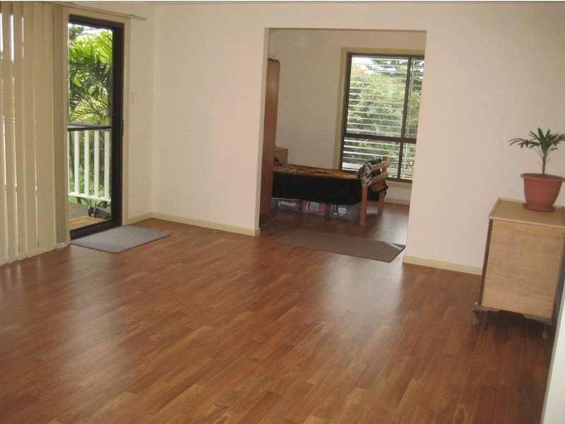 19 Campbell St, Burnett Heads QLD 4670