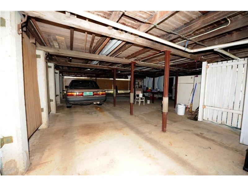 8 Gavegan Street, Bundaberg North QLD 4670