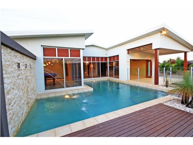 9 Paddington Court, Bundaberg East QLD 4670
