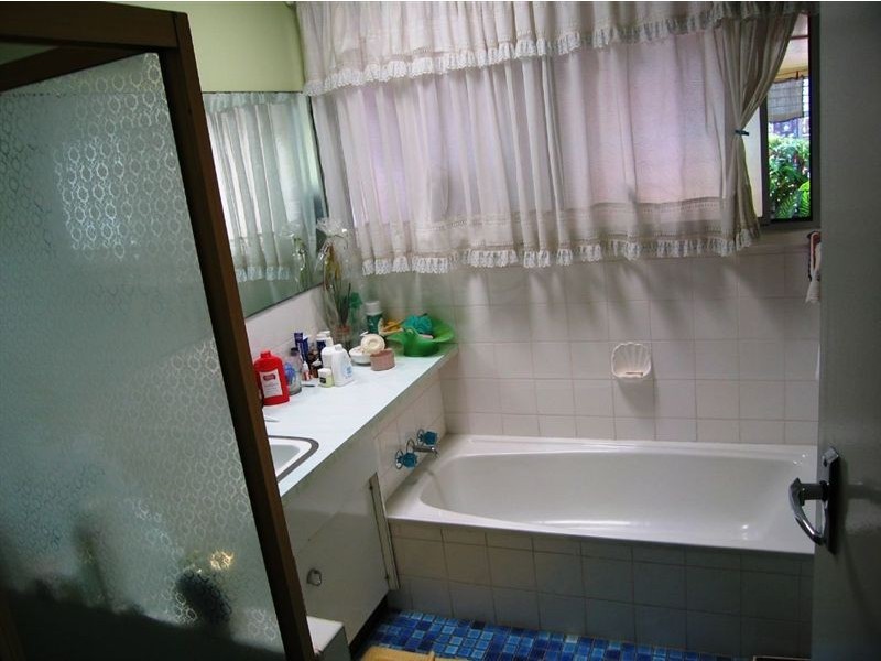 1 Cathcart Street, Bundaberg South QLD 4670