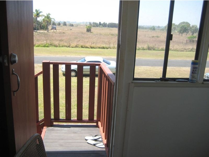 28 Moffatt St, Burnett Heads QLD 4670