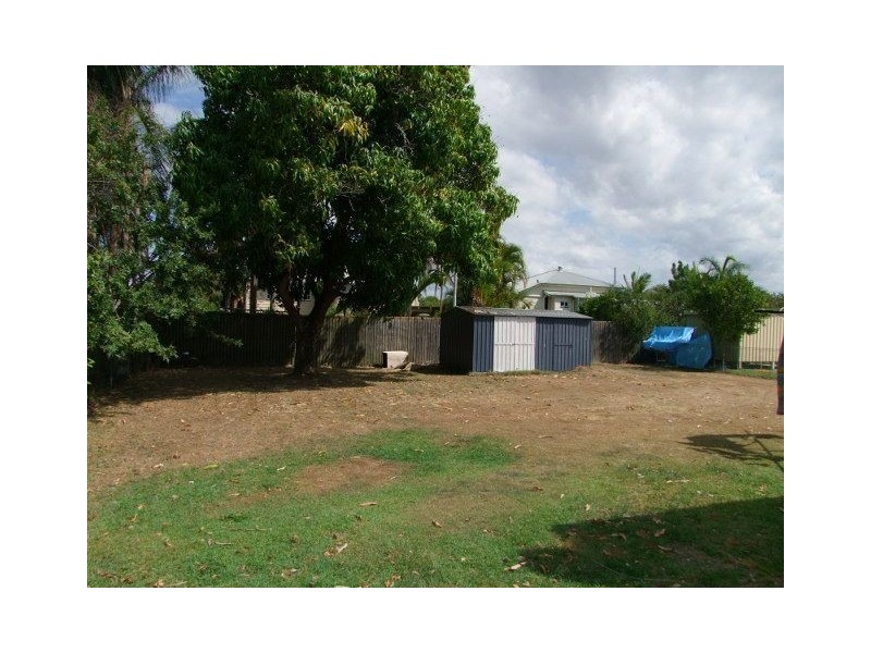 24 Walker Street, Walkervale QLD 4670