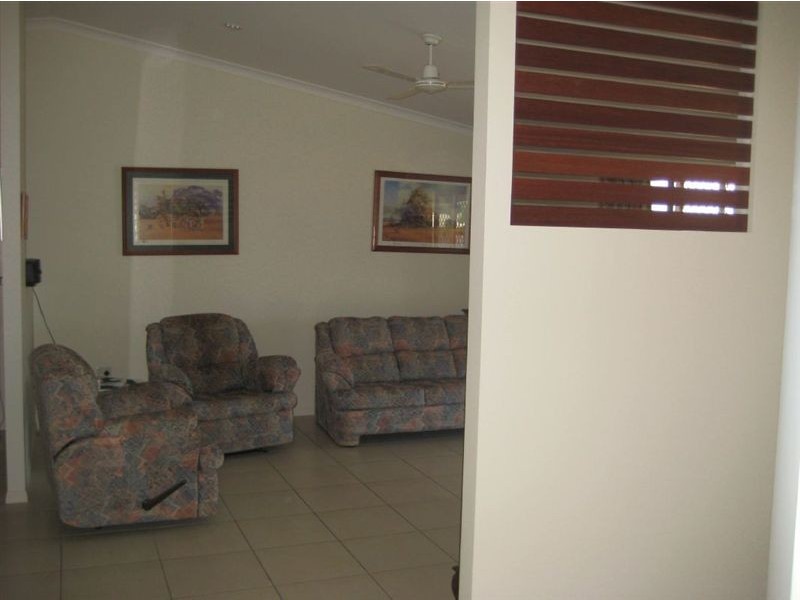 4 Milton st, Burnett Heads QLD 4670