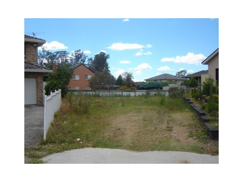 Edensor Park NSW 2176