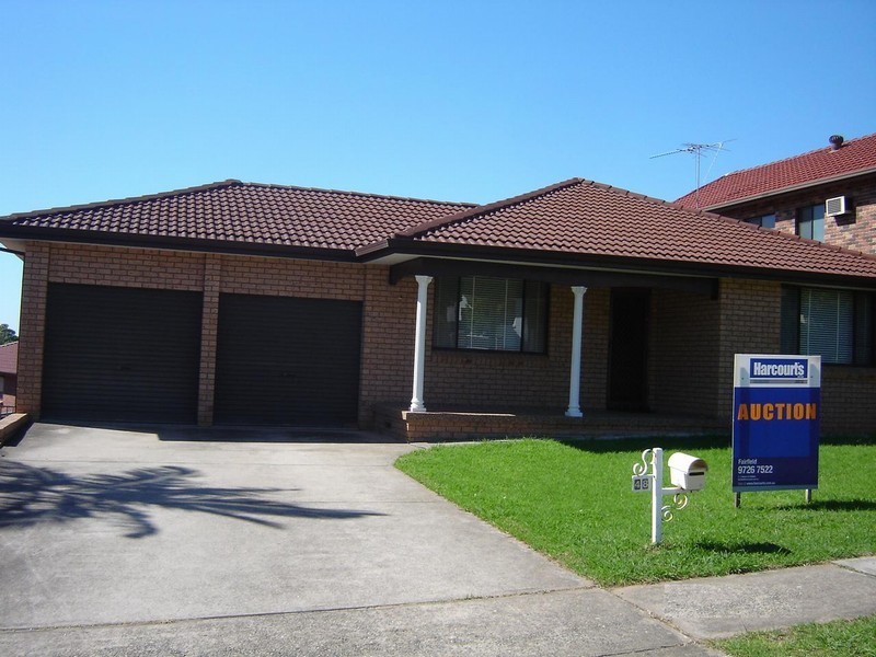 48 Boronia Road, Bossley Park NSW 2176