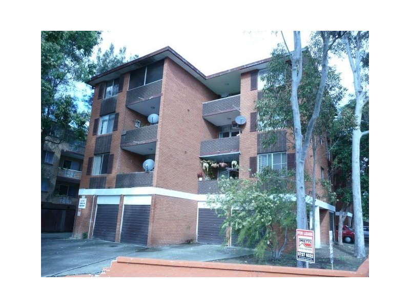 8/53 Hamilton Road, Fairfield NSW 2165