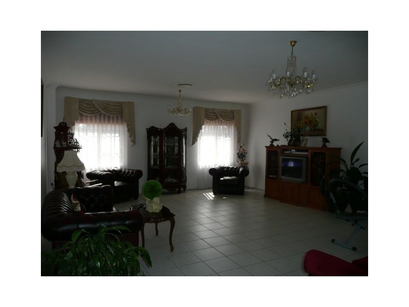 Hinchinbrook NSW 2168