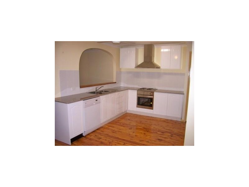 120 Cambridge Street, Cambridge Park NSW 2747