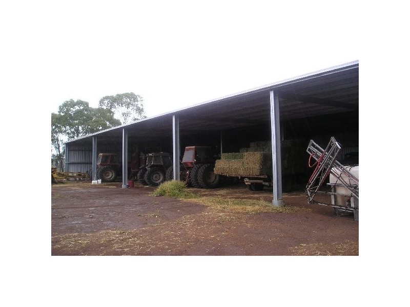 . Kaimkillenbun – Hardings Well Rd, Dalby QLD 4405