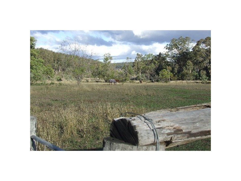 210 Goombungee Mt Darry Rd, Goombungee QLD 4354