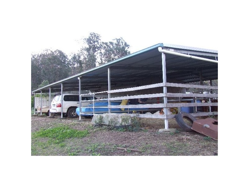 210 Goombungee Mt Darry Rd, Goombungee QLD 4354