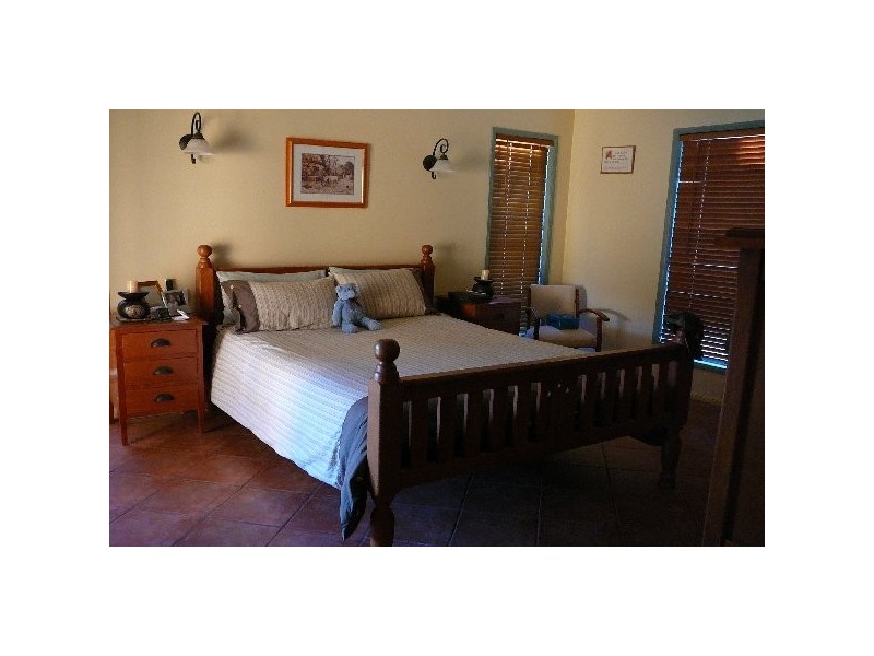 210 Goombungee Mt Darry Rd, Goombungee QLD 4354