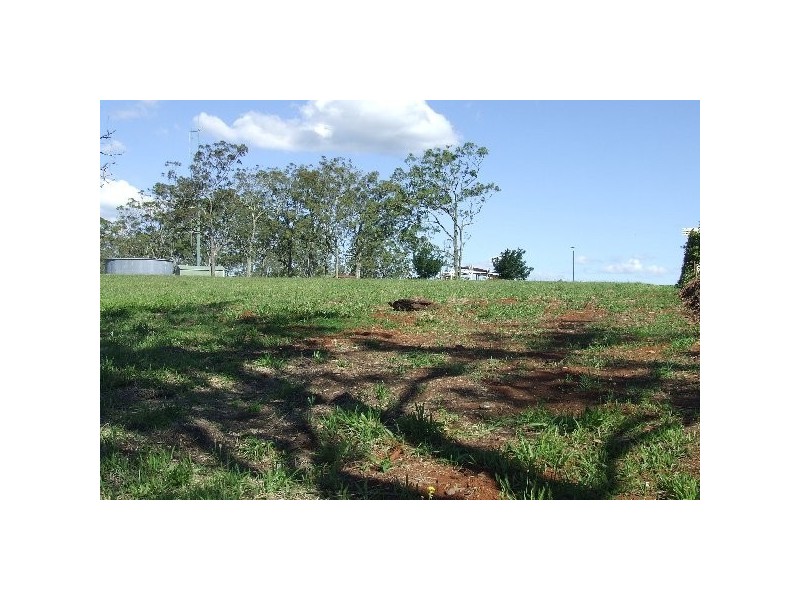 27 Panoramic Drive, Preston QLD 4352