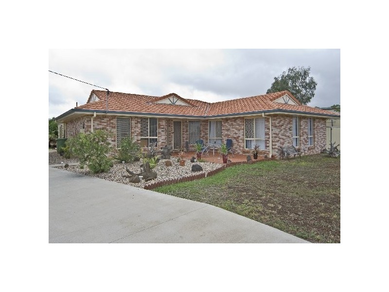 9 Carys Road, Glenvale QLD 4350